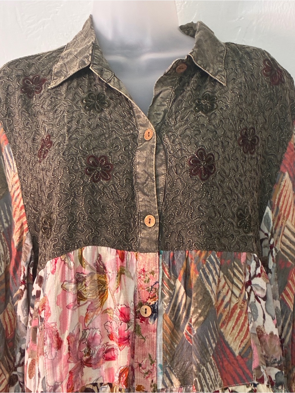 Young Threads Patchwork And Embroidered Tiered Mini Dress/Tunic NWOT size Large - Picture 3 of 16
